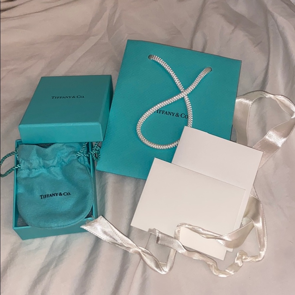 TIFFANY & CO GIFT BOX RIBBON POUCH ENVELOPE BAG